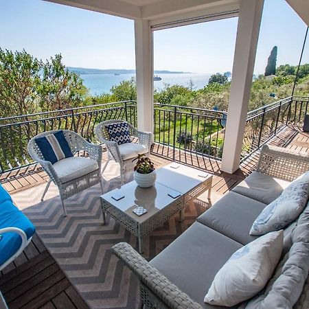 Sea View Apartments Debeli Rtic アンカラン エクステリア 写真