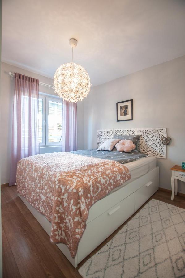 Sea View Apartments Debeli Rtic アンカラン エクステリア 写真